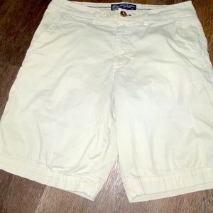 American Eagle khaki shorts men’s size 31